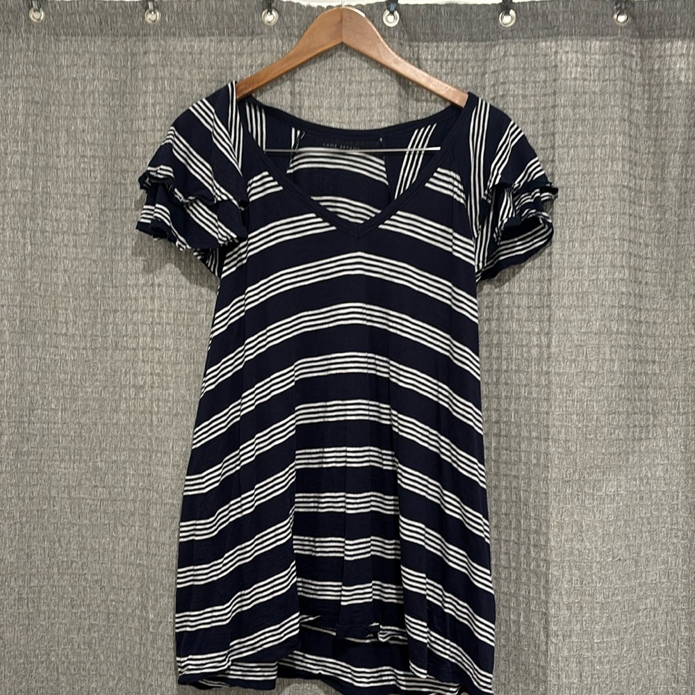 Lane Bryant Blue with White Strip Flutter Long Top Size 14/16